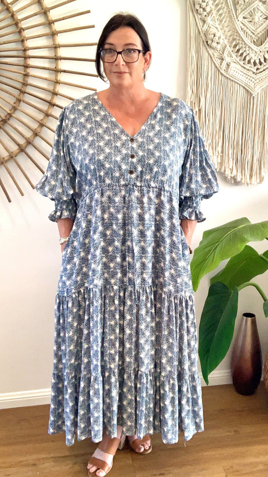 SOPHIE maxi dress in Blue Leaves